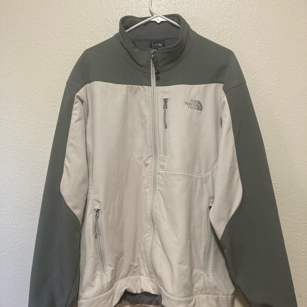 The North Face Apex Bionic Softshell Jacket Ski Snowboard Mens XL Gray/White